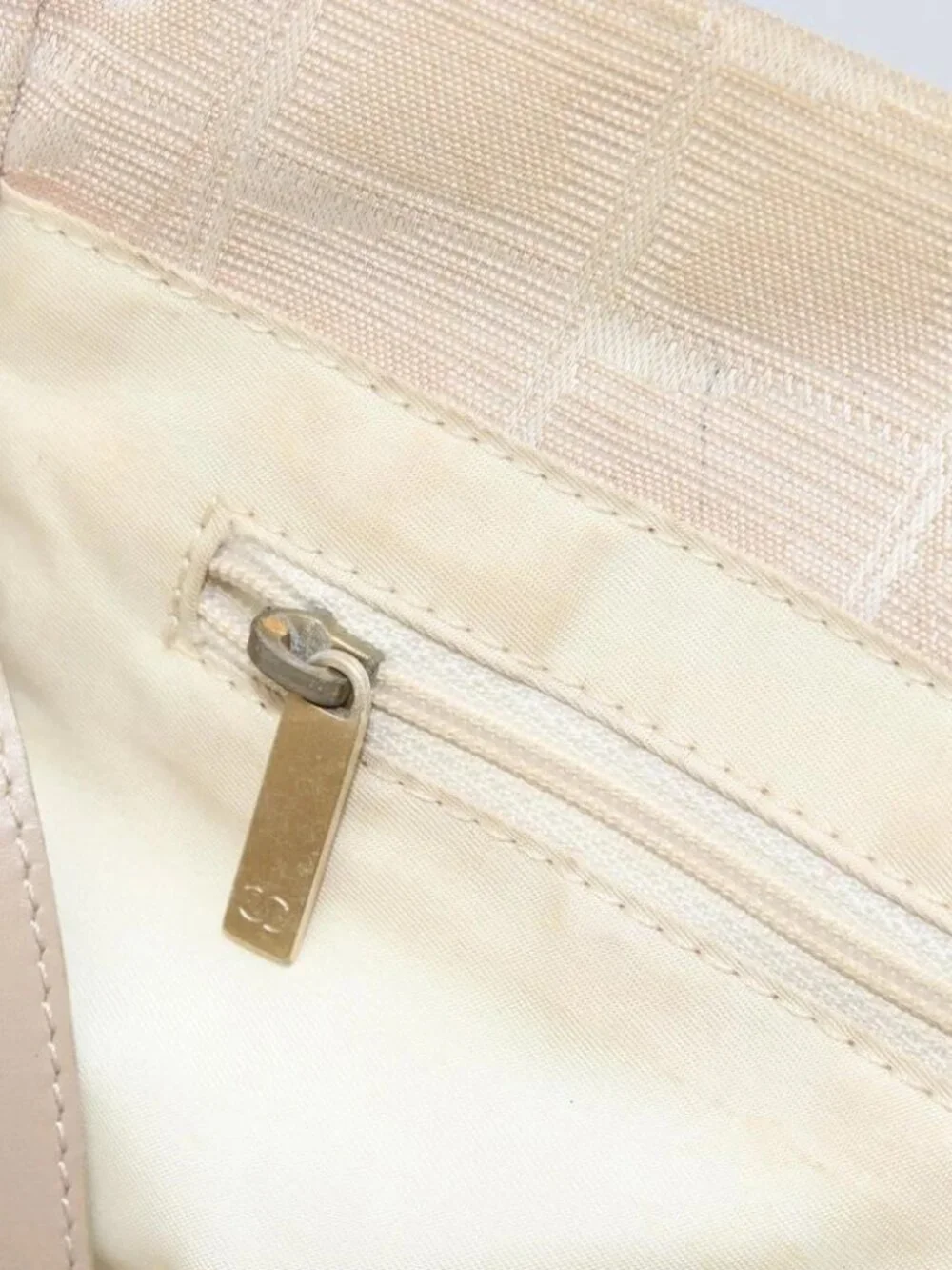 CHANEL New Travel Line Tote Bag Nylon Beige Gold CC Auth ti3788